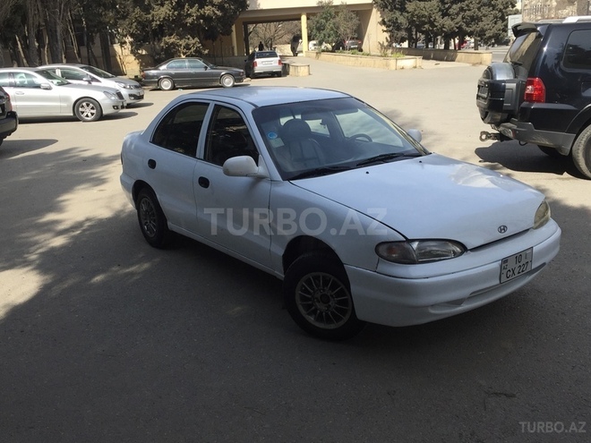Hyundai Accent 1996, 320,000 km - 1.6 l - Bakı