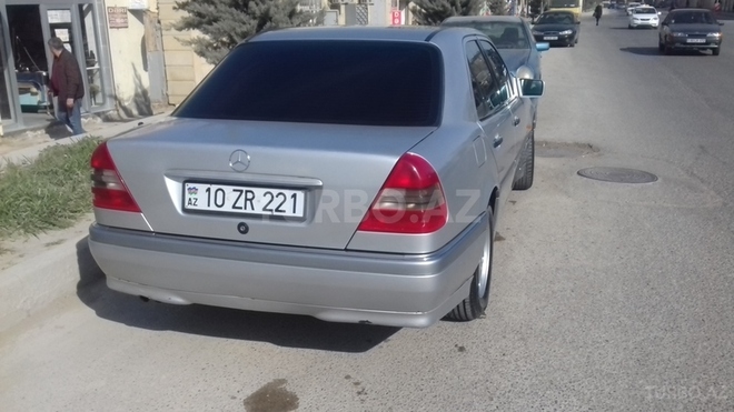 Mercedes C 220 1996, 240,000 km - 2.2 l - Bakı