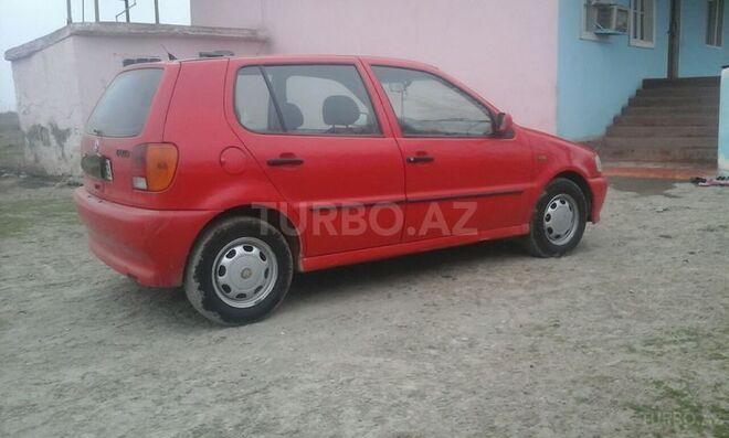 Volkswagen Polo 1998, 175,000 km - 1.6 l - Bakı