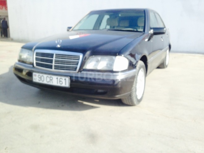 Mercedes C 200 1997, 242,287 km - 2.0 л - Sumqayıt