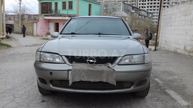 Opel Vectra 1996, 240,000 km - 2.0 l - Bakı
