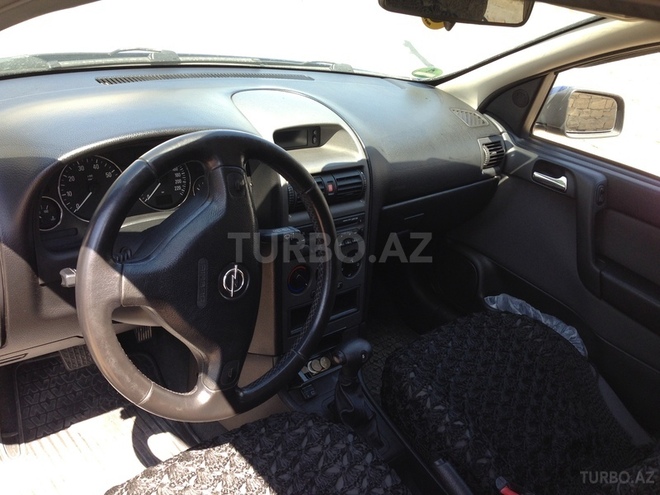 Opel Astra 2004, 147,000 km - 1.8 l - Bakı