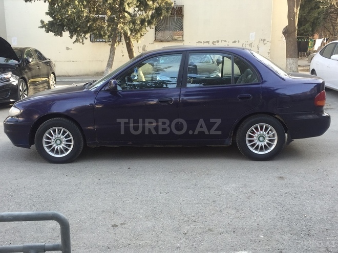 Hyundai Accent 1995, 280,000 km - 1.6 l - Bakı