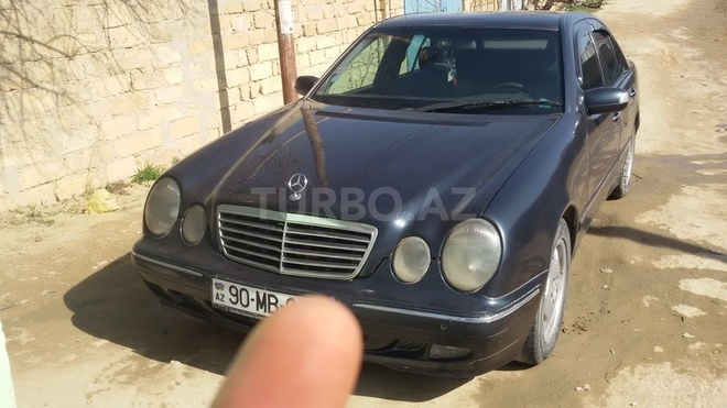 Mercedes  2000, 278,580 km - 2.2 л - Bakı