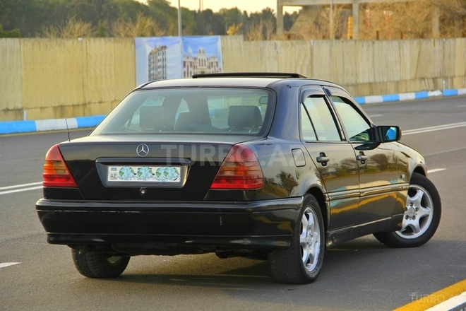 Mercedes C 180 1997, 250,000 km - 1.8 л - Sumqayıt