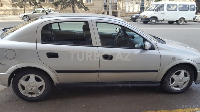 Opel Astra 1999, 227,000 km - 1.6 л - Gəncə