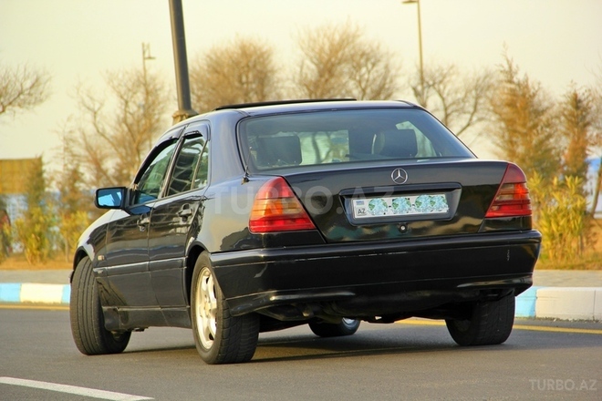 Mercedes C 180 1997, 250,000 km - 1.8 л - Sumqayıt