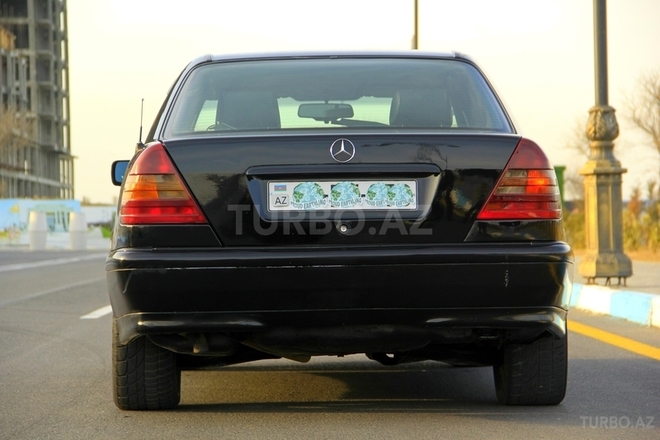 Mercedes C 180 1997, 250,000 km - 1.8 л - Sumqayıt