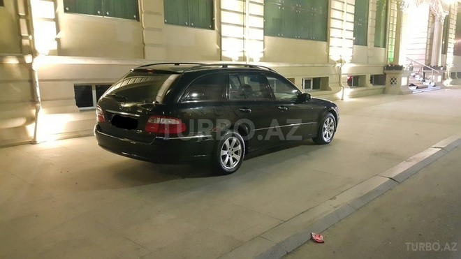 Mercedes E 240 2004, 169,500 km - 2.6 l - Bakı