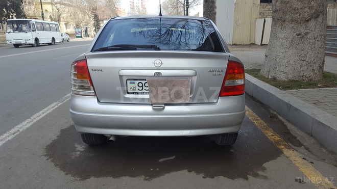 Opel Astra 1999, 280,000 km - 1.6 л - Gəncə