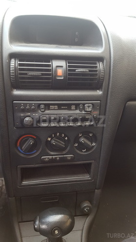 Opel Astra 1999, 280,000 km - 1.6 л - Gəncə