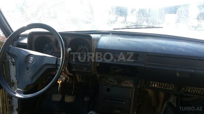 GAZ 24-10 1986, 195,499 km - 2.4 l - Masallı