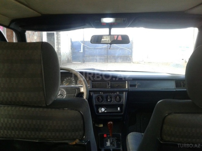 Mercedes 190 1991, 488,240 km - 2.0 l - Bakı