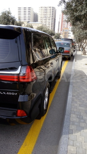 Lexus LX 450 2016, 4,800 km - 4.5 л - Bakı