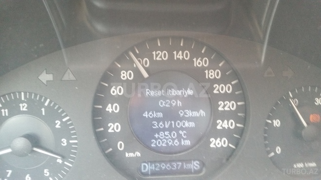 Mercedes E 220 2005, 438,000 km - 2.2 l - Sumqayıt