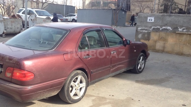 Mercedes C 230 1996, 385,765 km - 2.3 l - Bakı