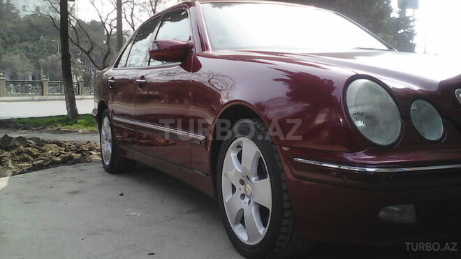 Mercedes E 200 2001, 219,250 km - 2.0 l - Bakı