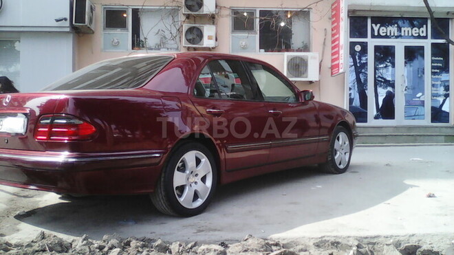 Mercedes E 200 2001, 219,250 km - 2.0 l - Bakı