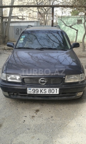 Opel Astra 1996, 259,740 km - 1.6 l - Bakı