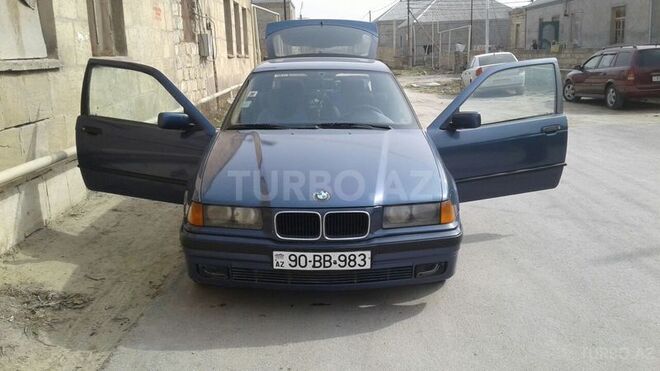 BMW 316 1995, 332,719 km - 1.9 l - Bakı