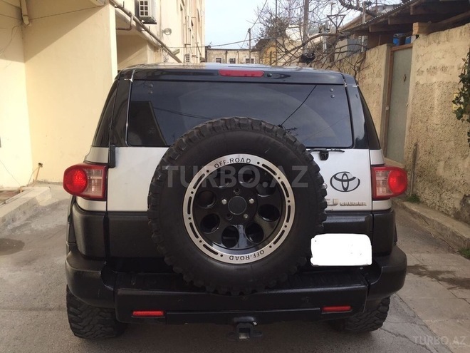 Toyota FJ Cruiser 2008, 138,000 km - 4.0 л - Bakı