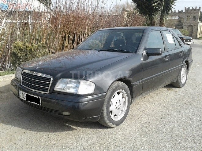 Mercedes C 220 1993, 385,000 km - 2.2 l - Bakı