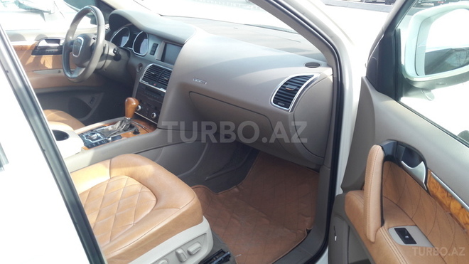 Audi Q7 2007, 110,300 km - 4.2 l - Bakı