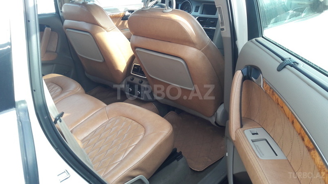 Audi Q7 2007, 110,300 km - 4.2 l - Bakı