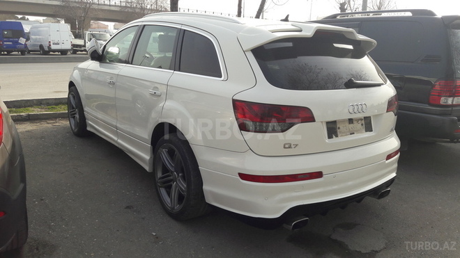 Audi Q7 2007, 110,300 km - 4.2 l - Bakı