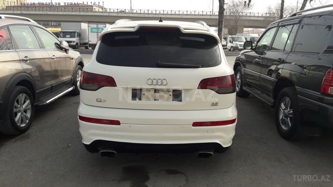 Audi Q7 2007, 110,300 km - 4.2 l - Bakı