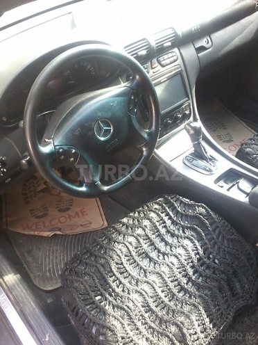 Mercedes C 240 2002, 214,000 km - 2.4 l - Bakı