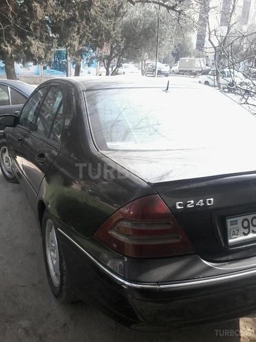 Mercedes C 240 2002, 214,000 km - 2.4 l - Bakı