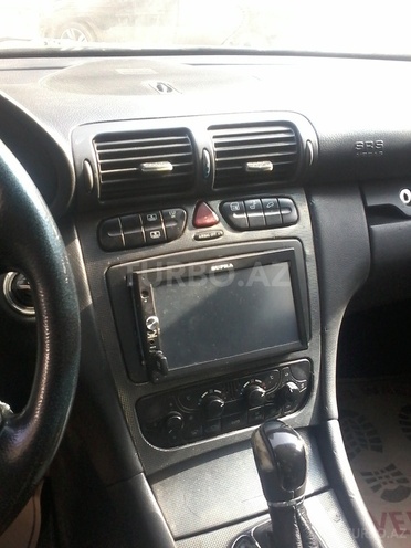 Mercedes C 240 2002, 214,000 km - 2.4 l - Bakı