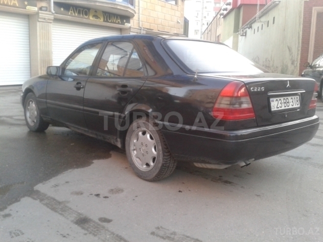 Mercedes C 220 1994, 430,000 km - 2.2 l - Bakı