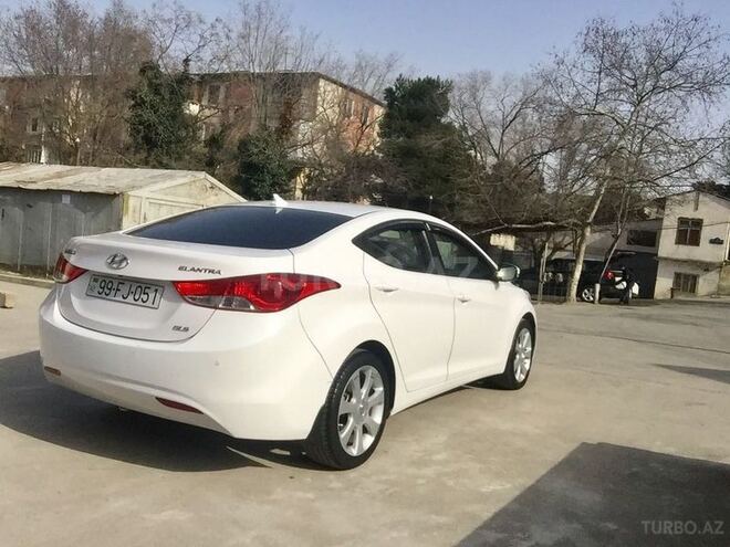 Hyundai Elantra 2013, 119,000 km - 1.8 l - Bakı