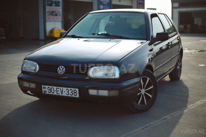 Volkswagen Golf 1997, 273,500 km - 1.8 л - Bakı