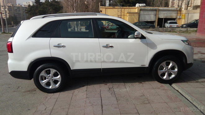 Kia Sorento 2013, 68,000 km - 2.4 л - Bakı