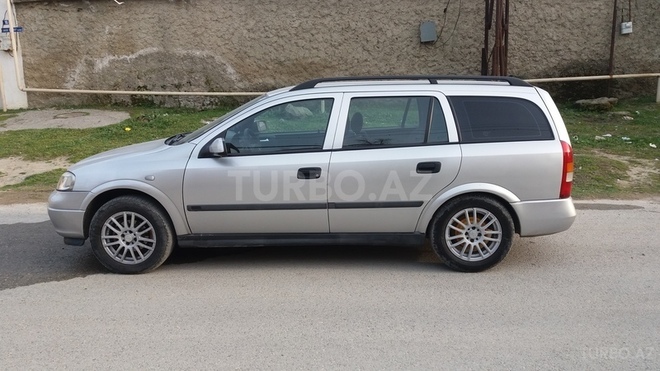 Opel Astra 2001, 235,000 km - 1.6 l - Bakı