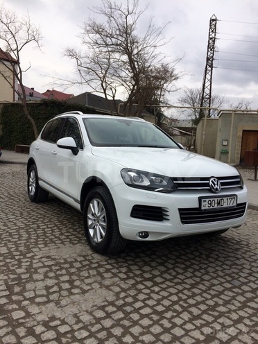 Volkswagen Touareg 2012, 85,500 km - 3.6 l - Bakı