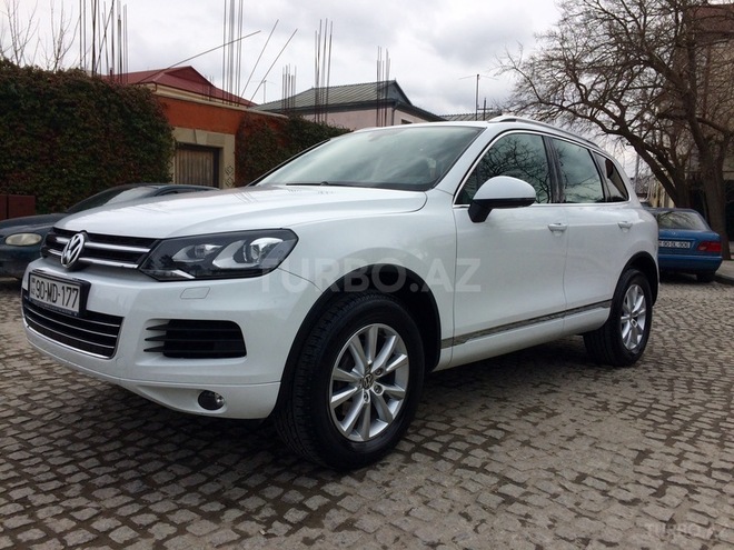 Volkswagen Touareg 2012, 85,500 km - 3.6 l - Bakı
