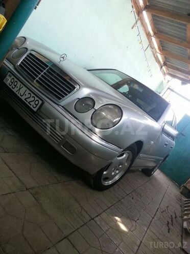 Mercedes E 320 1997, 340,000 km - 3.2 l - Bakı