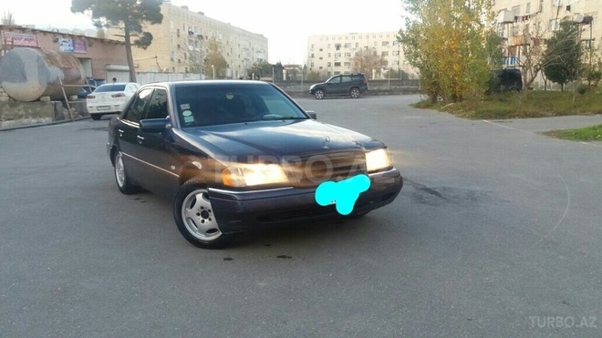 Mercedes C 220 1996, 250,000 km - 0.2 l - Bakı