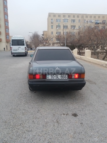 Mercedes 190 1992, 253,780 km - 2.0 л - Bakı