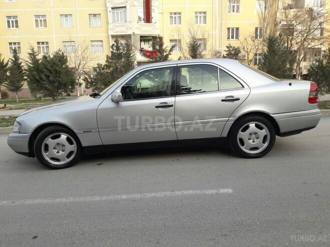 Mercedes C 220 1996, 246,150 km - 2.2 l - Bakı