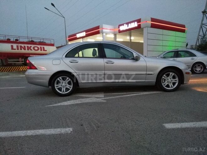 Mercedes C 200 2000, 249,459 km - 2.1 l - Sumqayıt
