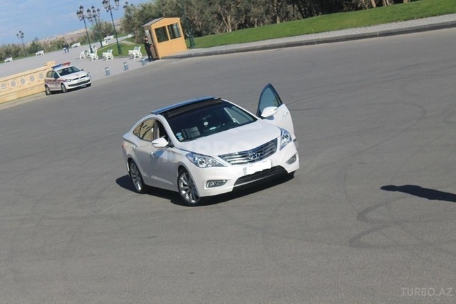 Hyundai Grandeur 2013, 75,000 km - 3.0 л - Bakı