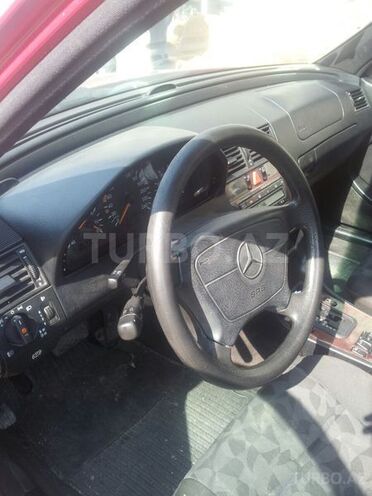Mercedes C 180 1997, 244,568 km - 1.8 l - Bakı