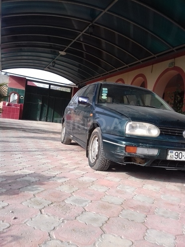 Volkswagen Golf 1996, 130,000 km - 1.8 l - Bakı