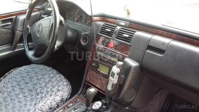 Mercedes E 300 1997, 400,000 km - 3.0 l - Bakı