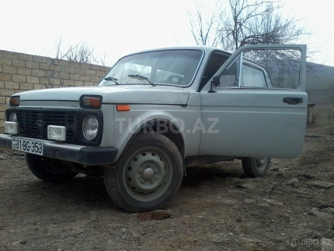 LADA (VAZ) Niva 1978, 400,000 km - 1.6 l - İsmayıllı